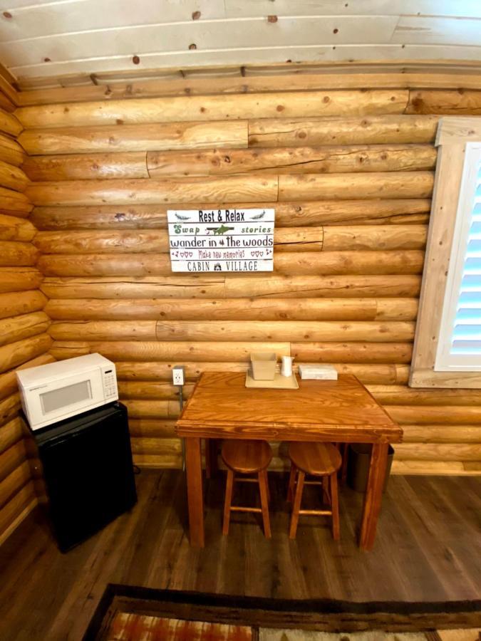 Cabin Village Island Park Exterior photo